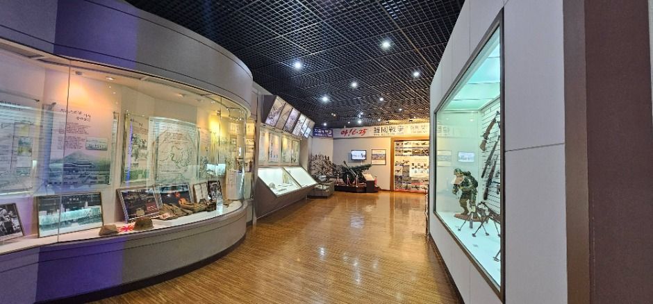 사천 항공우주박물관 전시관 내부 전경